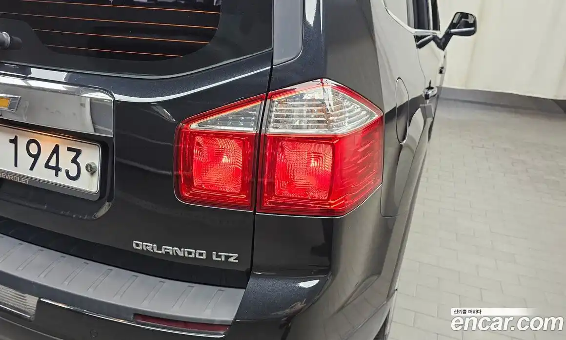 Chevrolet Orlando 2012 2.0 автомат (гидро), фото 9