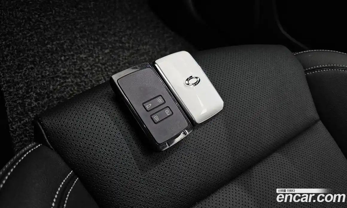 Renault SM6 2022 2.0 гидро, фото 24