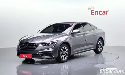 Renault SM6
