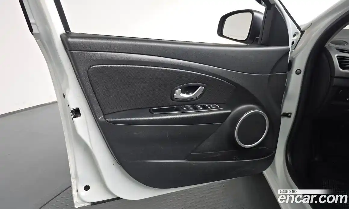 Renault SM3 2018 1.5 гидро, фото 11