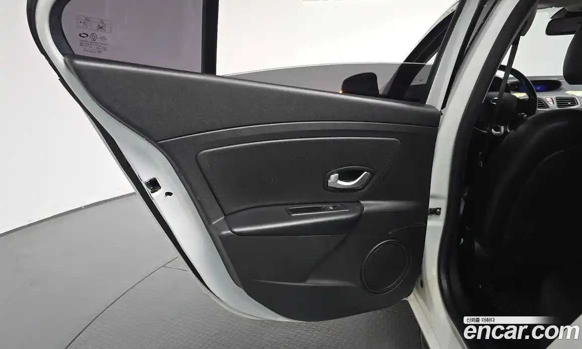 Renault SM3 2018 1.5 гидро, фото 12