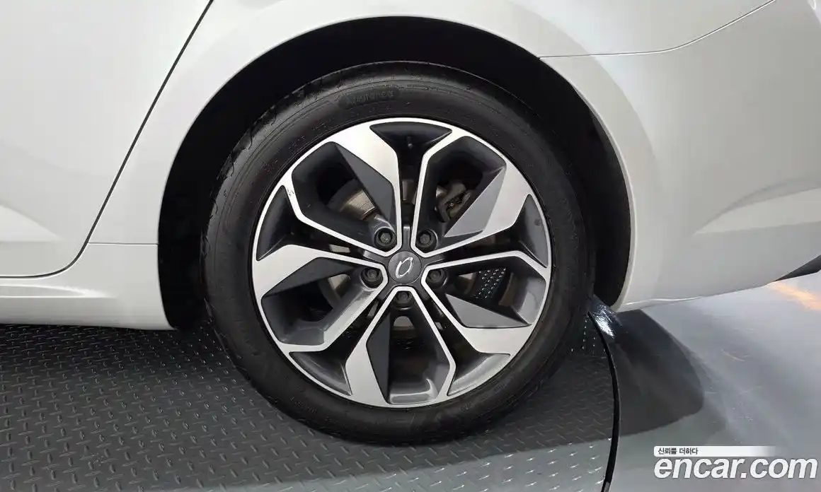 Renault SM6 2018 2.0 гидро, фото 6