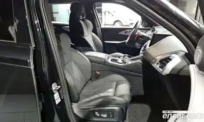 BMW XM 2024 4.4 автомат (гидро), миниатюра 12