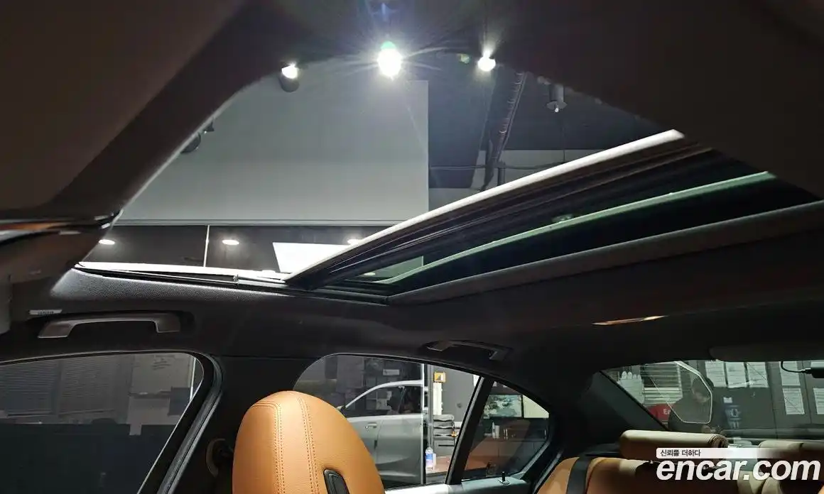 BMW 3 серия 2024 2.0 автомат (гидро), фото 25
