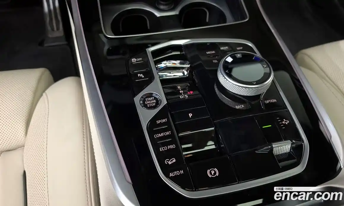 BMW X7 2024 3.0 автомат (гидро), фото 12