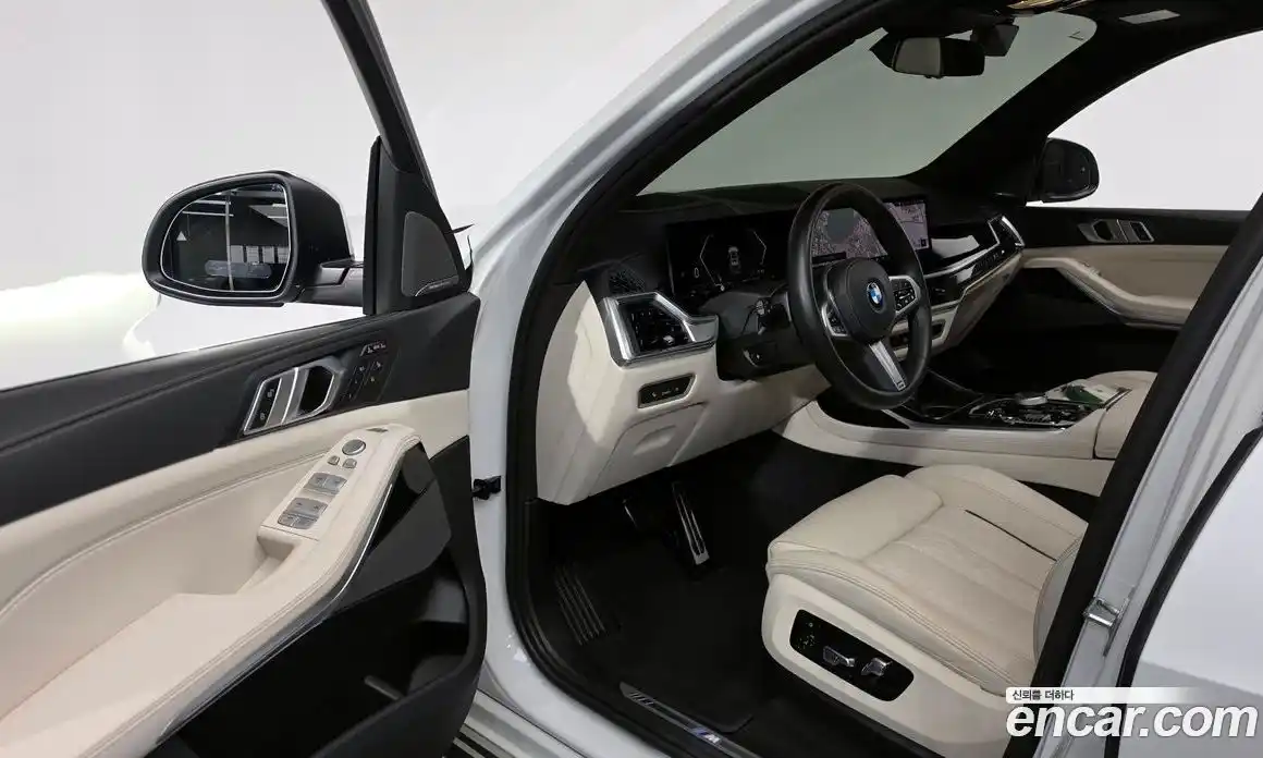 BMW X7 2024 3.0 автомат (гидро), фото 13