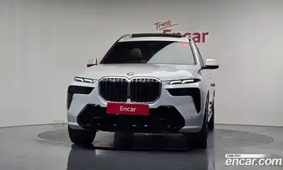 BMW X7 2024 3.0 автомат (гидро), миниатюра 3