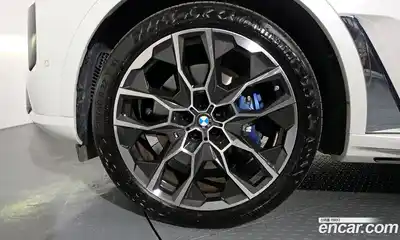 BMW X7 2024 3.0 автомат (гидро), миниатюра 5