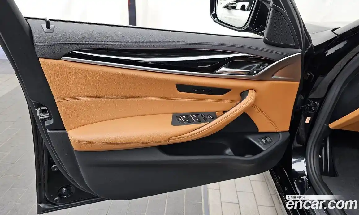 BMW 5 серия 2019 2.0 автомат (гидро), фото 14