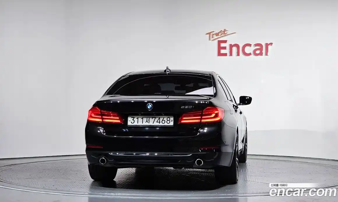 BMW 5 серия 2019 2.0 автомат (гидро), фото 4