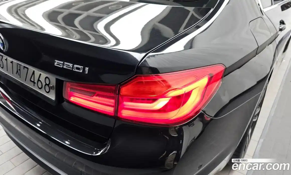 BMW 5 серия 2019 2.0 автомат (гидро), фото 9