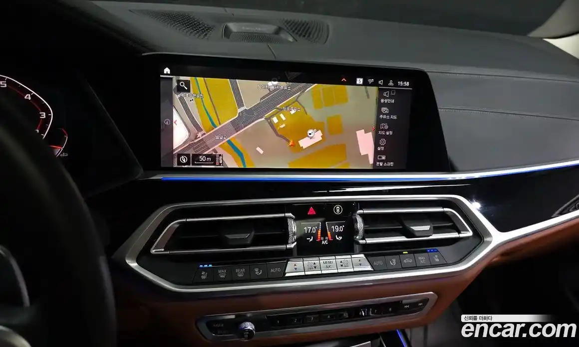 BMW X7 2020 4.4 автомат (гидро), фото 14