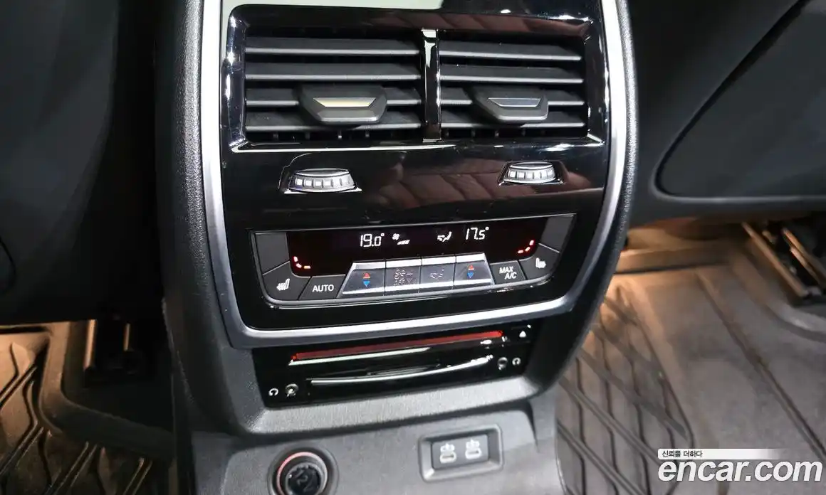 BMW X7 2020 4.4 автомат (гидро), фото 18
