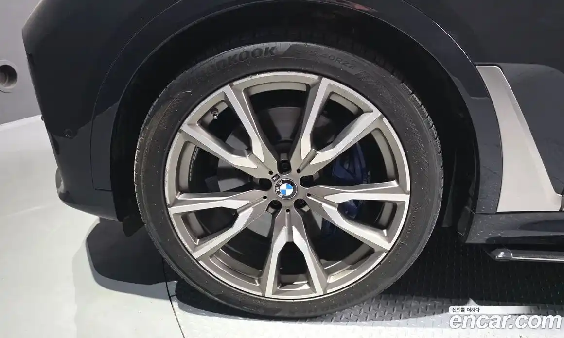 BMW X7 2020 4.4 автомат (гидро), фото 5
