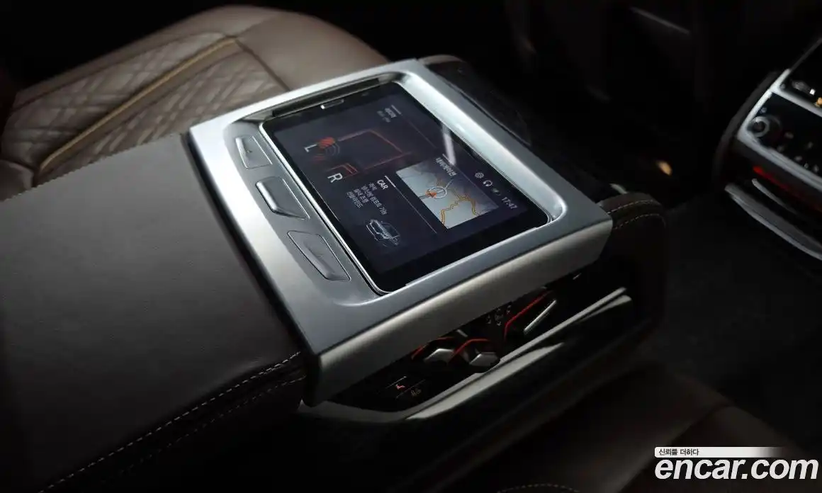 BMW 7 серия 2021 3.0 автомат (гидро), фото 18