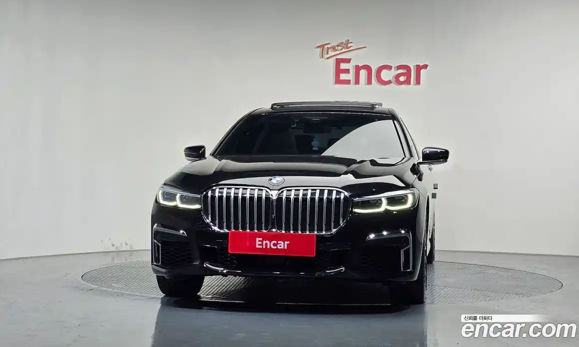 BMW 7 серия 2021 3.0 автомат (гидро), фото 3