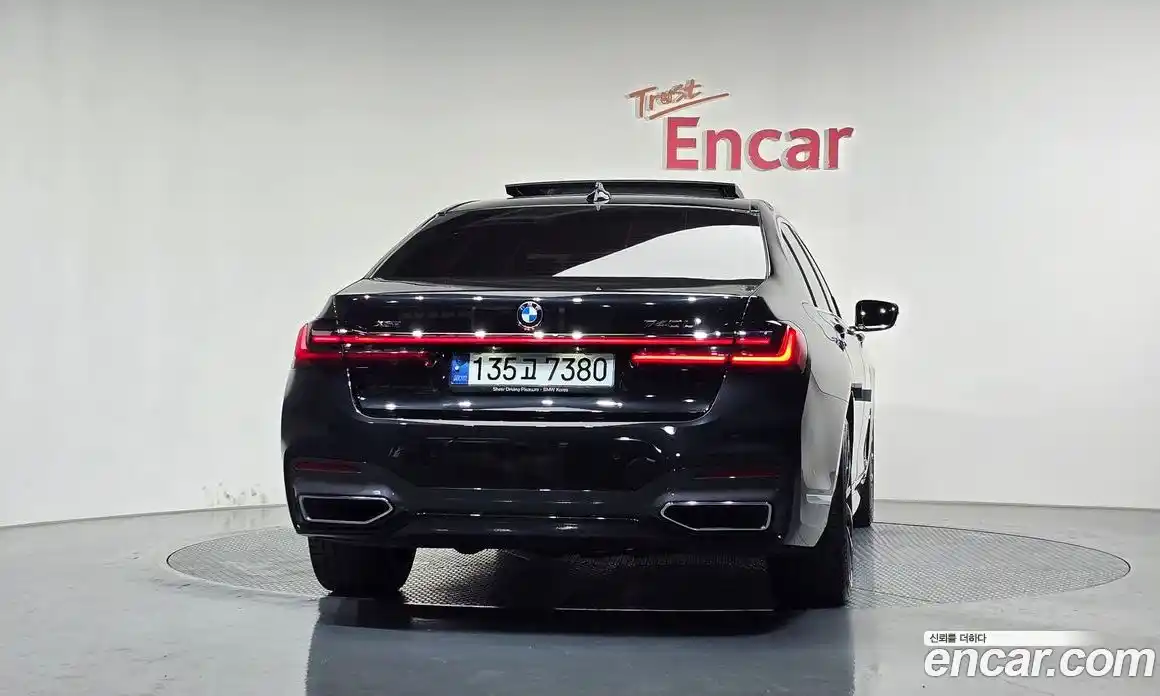 BMW 7 серия 2021 3.0 автомат (гидро), фото 4