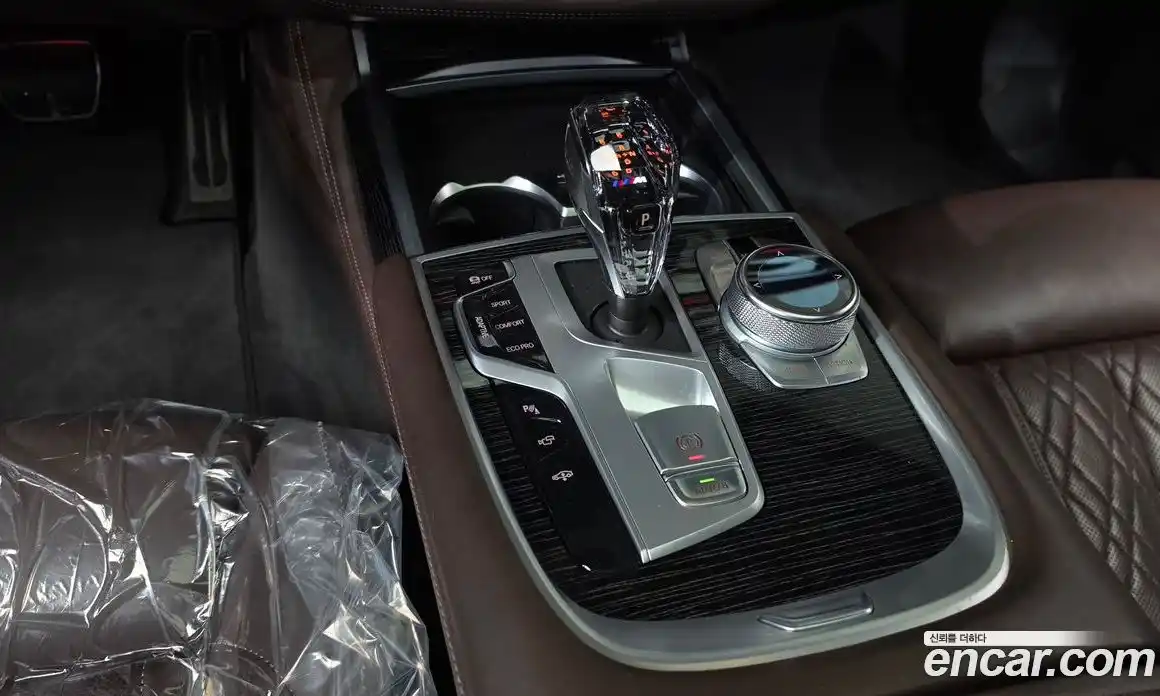 BMW 7 серия 2021 3.0 автомат (гидро), фото 9