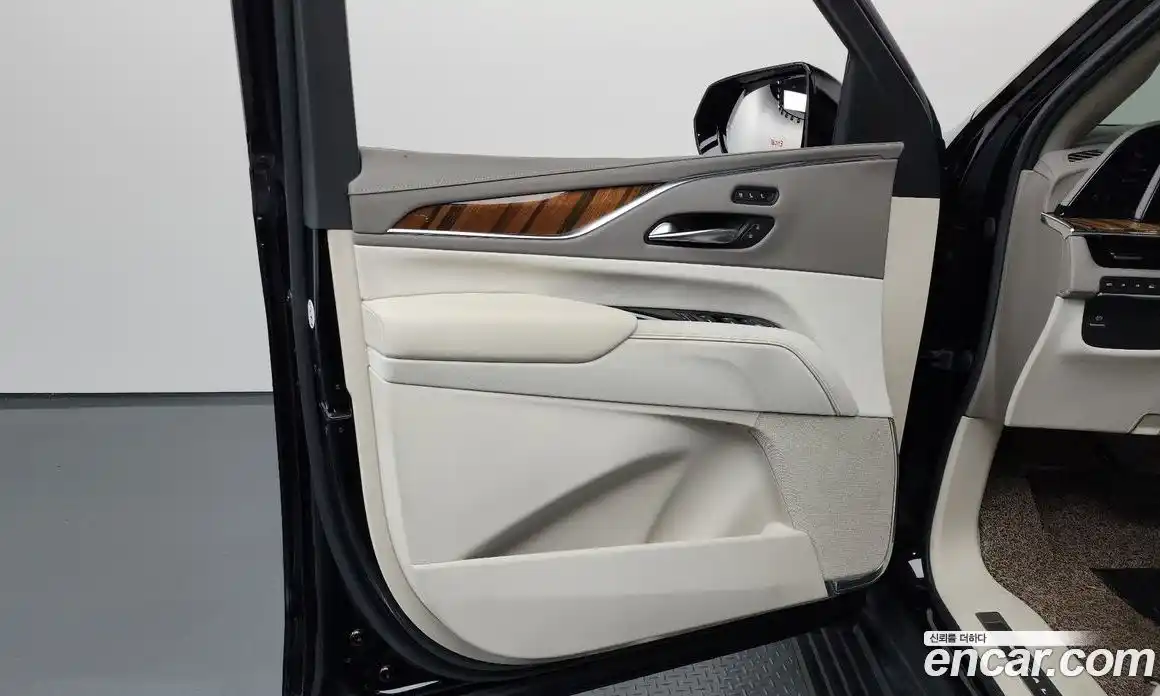 Cadillac Escalade 2022 6.2 гидро, фото 14