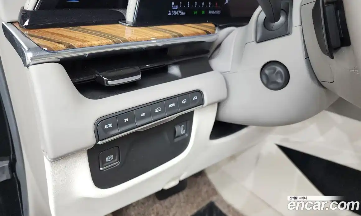 Cadillac Escalade 2022 6.2 гидро, фото 29