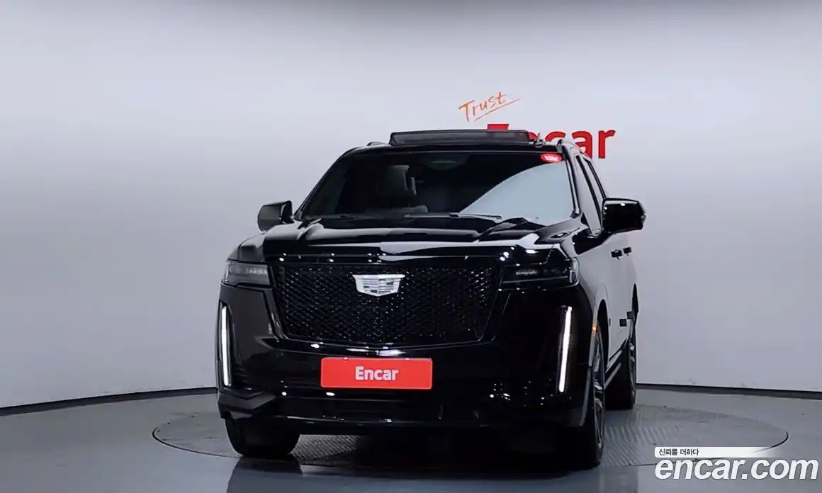 Cadillac Escalade 2022 6.2 гидро, фото 3