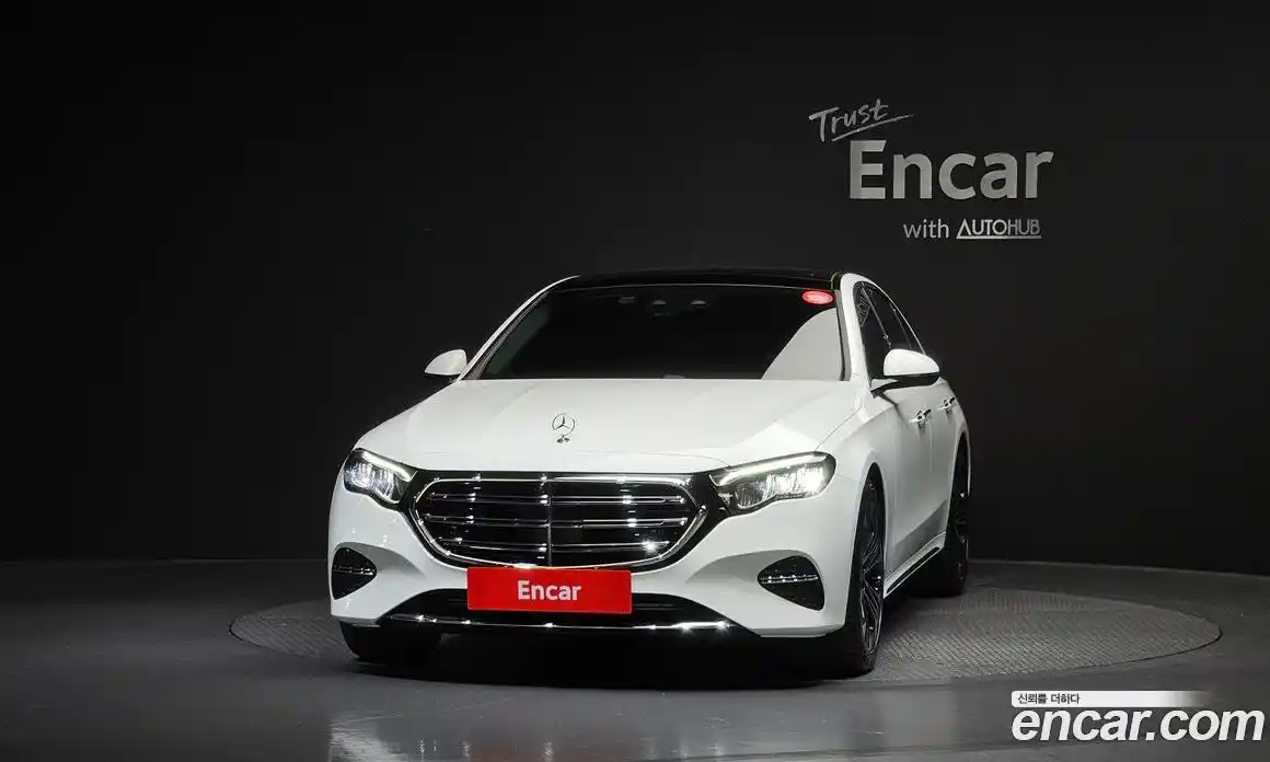 Mercedes-Benz E-Class 2024 2.0 автомат (гидро), фото 3