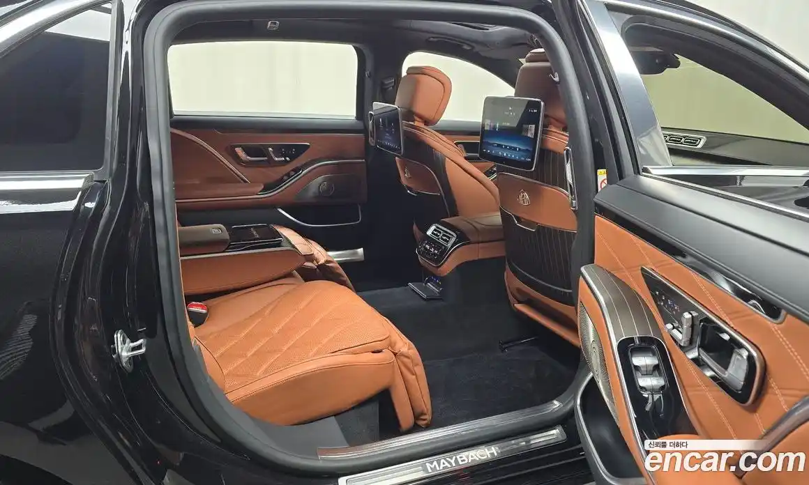 Mercedes-Benz S-Class 2023 6.0 гидро, фото 11