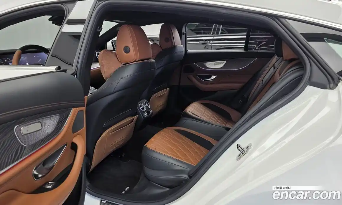 Mercedes-Benz AMG GT 2023 3.0 гидро, фото 16