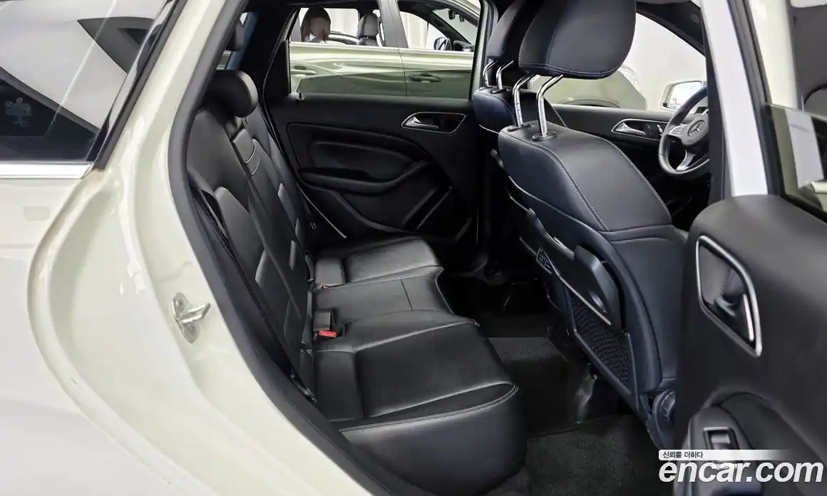 Mercedes-Benz B-Class 2018 2.0 гидро, фото 18 Mercedes-Benz B-Class 2018 2.0 гидро, фото 18
