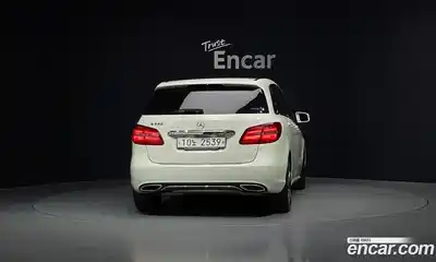Mercedes-Benz B-Class 2018 2.0 гидро, миниатюра 4 Mercedes-Benz B-Class 2018 2.0 гидро, миниатюра 4