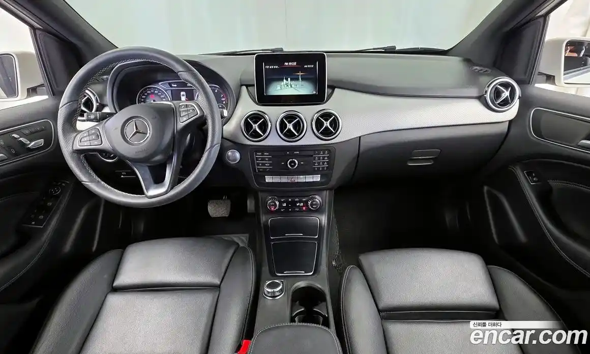 Mercedes-Benz B-Class 2018 2.0 гидро, фото 10 Mercedes-Benz B-Class 2018 2.0 гидро, фото 10