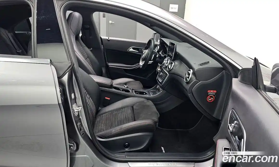 Mercedes-Benz CLA-Class 2017 2.0 гидро, фото 16 Mercedes-Benz CLA-Class 2017 2.0 гидро, фото 16