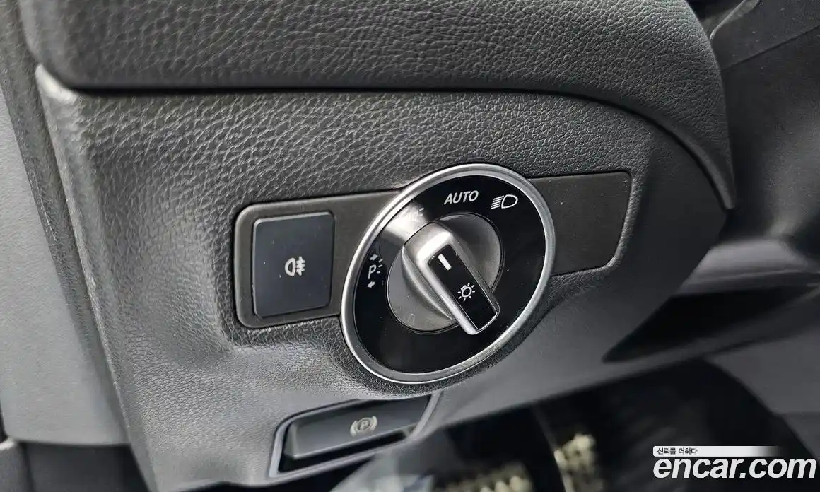 Mercedes-Benz CLA-Class 2017 2.0 гидро, фото 23 Mercedes-Benz CLA-Class 2017 2.0 гидро, фото 23
