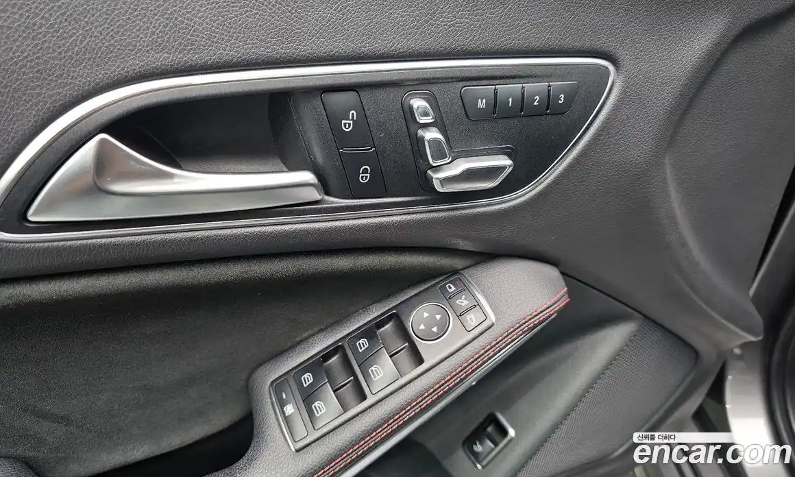 Mercedes-Benz CLA-Class 2017 2.0 гидро, фото 26 Mercedes-Benz CLA-Class 2017 2.0 гидро, фото 26