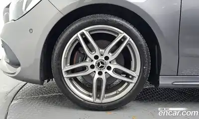 Mercedes-Benz CLA-Class 2017 2.0 гидро, миниатюра 5 Mercedes-Benz CLA-Class 2017 2.0 гидро, миниатюра 5