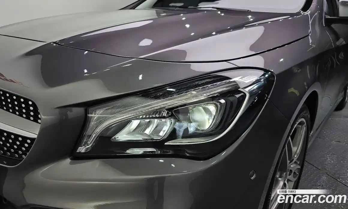 Mercedes-Benz CLA-Class 2017 2.0 гидро, фото 8 Mercedes-Benz CLA-Class 2017 2.0 гидро, фото 8