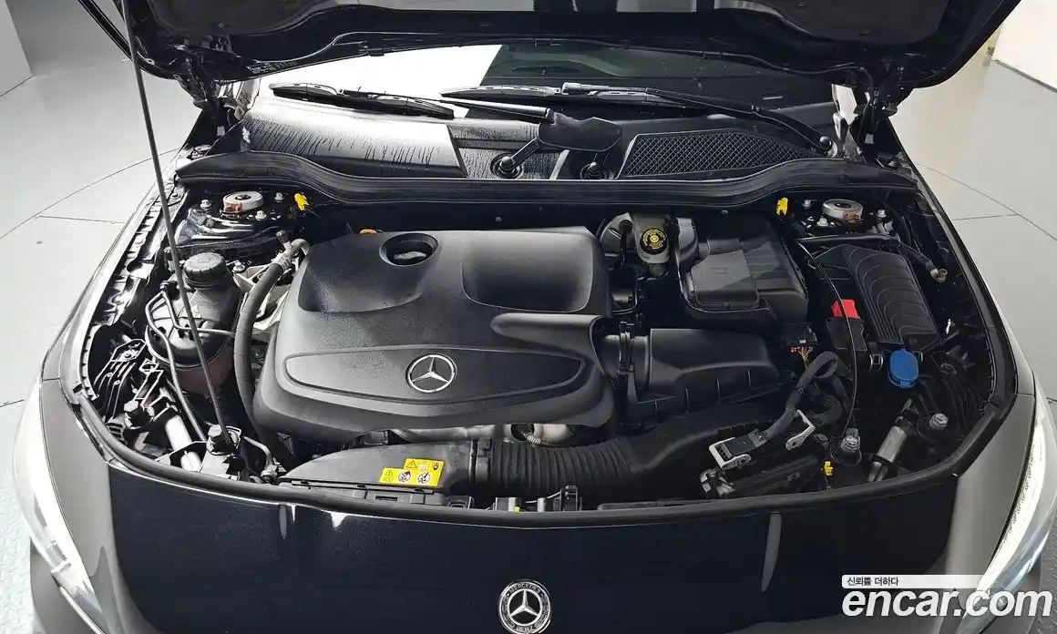 Mercedes-Benz CLA-Class 2018 2.0 гидро, фото 5 Mercedes-Benz CLA-Class 2018 2.0 гидро, фото 5