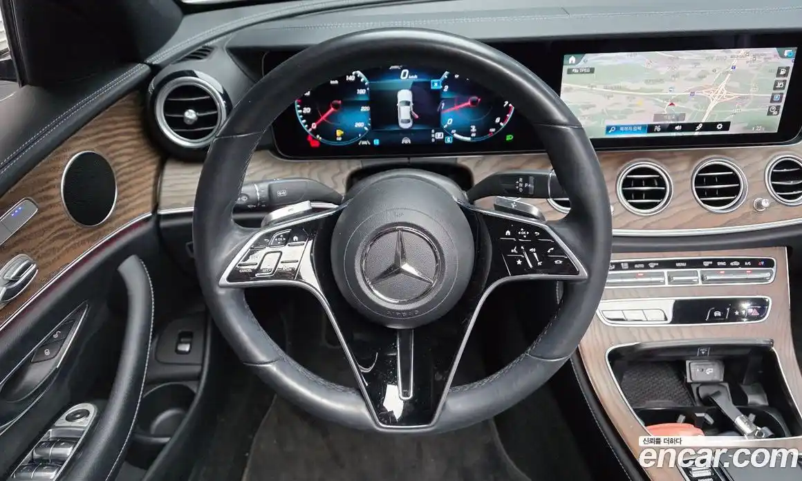 Mercedes-Benz E-Class 2022 2.0 автомат (гидро), фото 20
