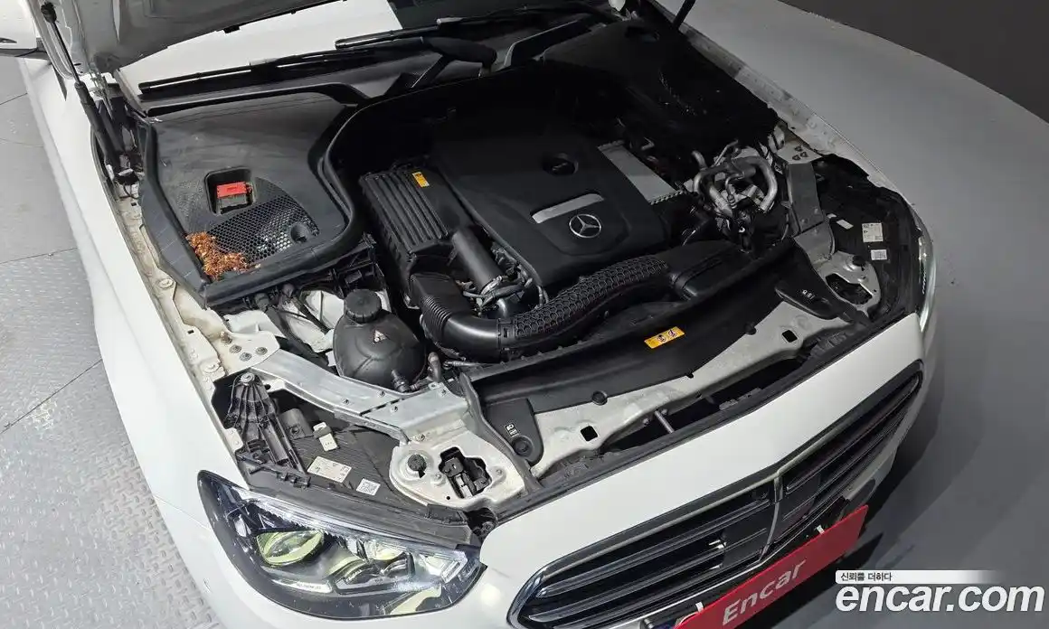 Mercedes-Benz E-Class 2022 2.0 автомат (гидро), фото 6