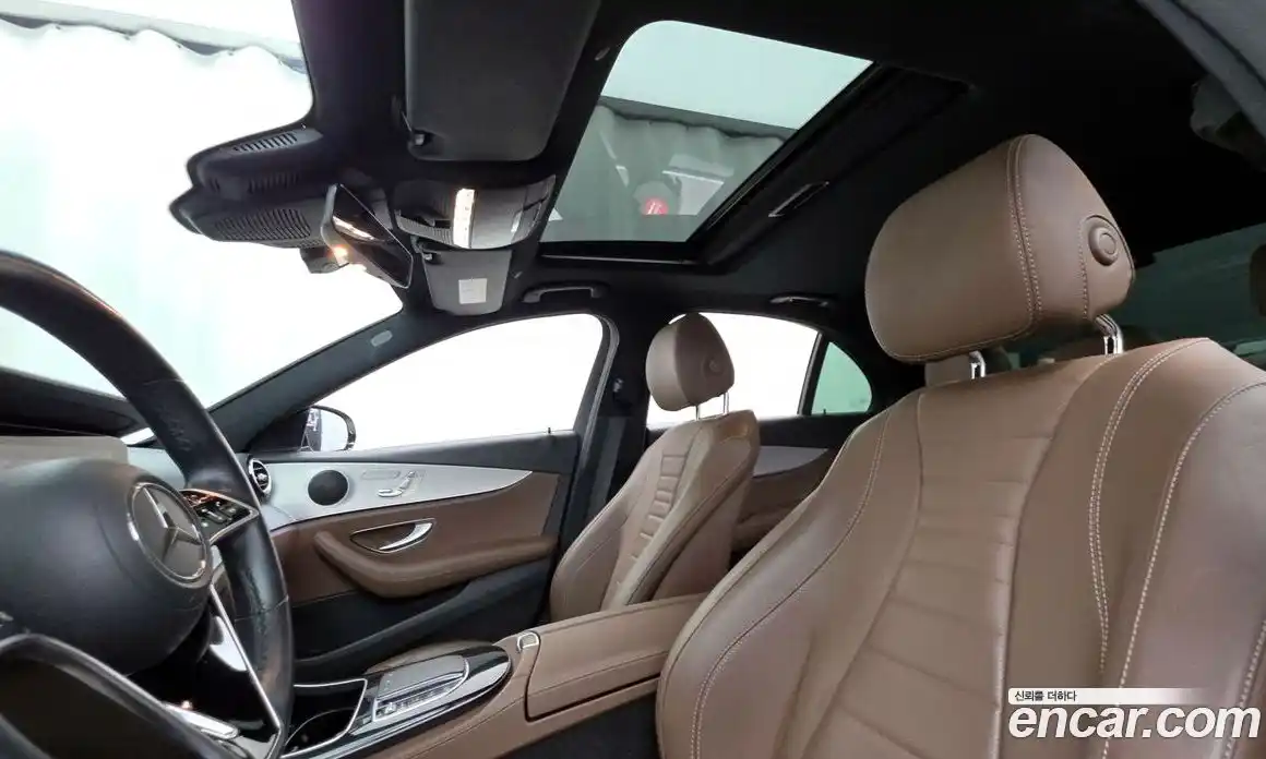 Mercedes-Benz E-Class 2021 2.0 гидро, фото 18