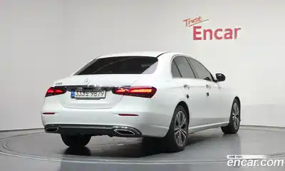 Mercedes-Benz E-Class 2021 2.0 гидро, миниатюра 2