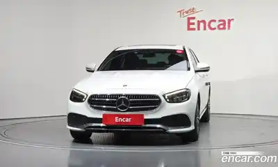 Mercedes-Benz E-Class 2021 2.0 гидро, миниатюра 3