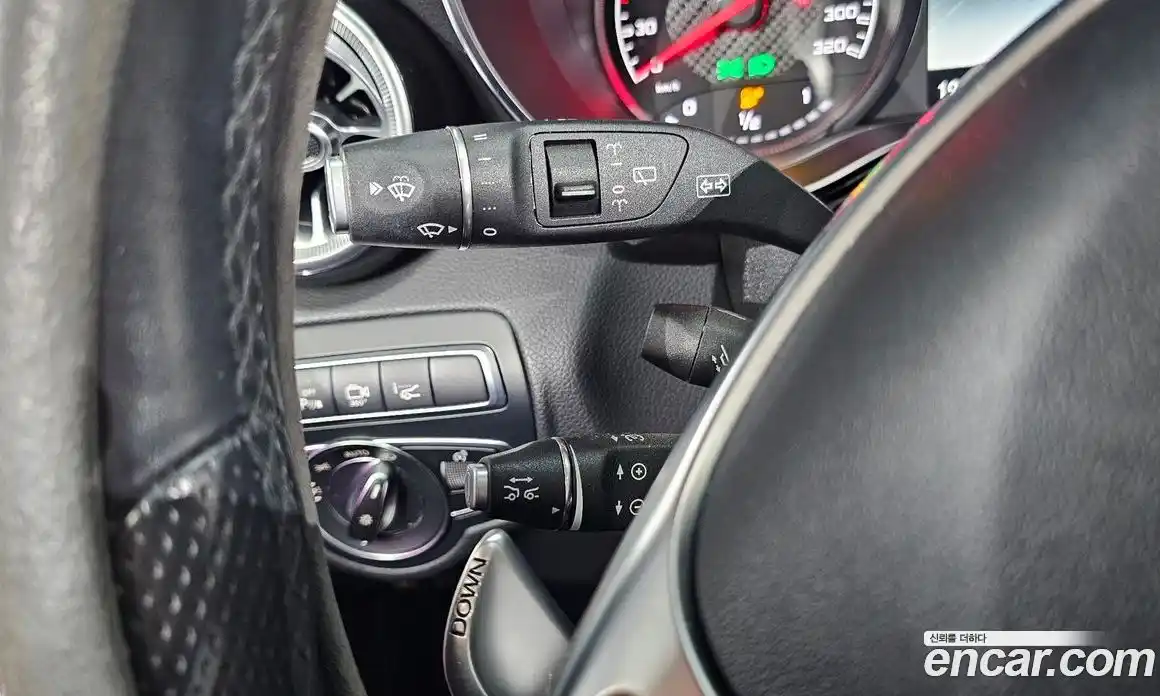 Mercedes-Benz GLC-Class 2018 4.0 гидро, фото 27 Mercedes-Benz GLC-Class 2018 4.0 гидро, фото 27