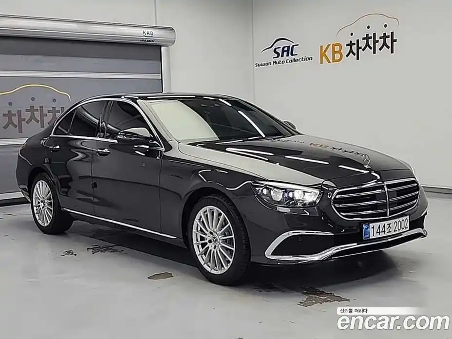 Mercedes-Benz E-Class 2021 2.0 гидро, фото 4