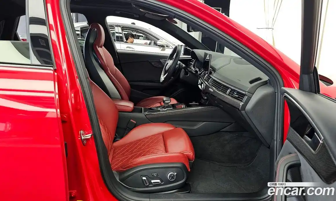 Audi S4 2023 3.0 автомат (гидро), фото 17