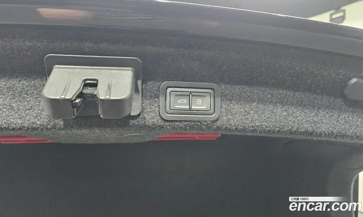 Audi A6 2021 2.0 автомат (гидро), фото 23