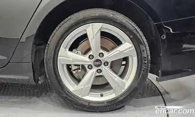 Audi A6 2021 2.0 автомат (гидро), миниатюра 7