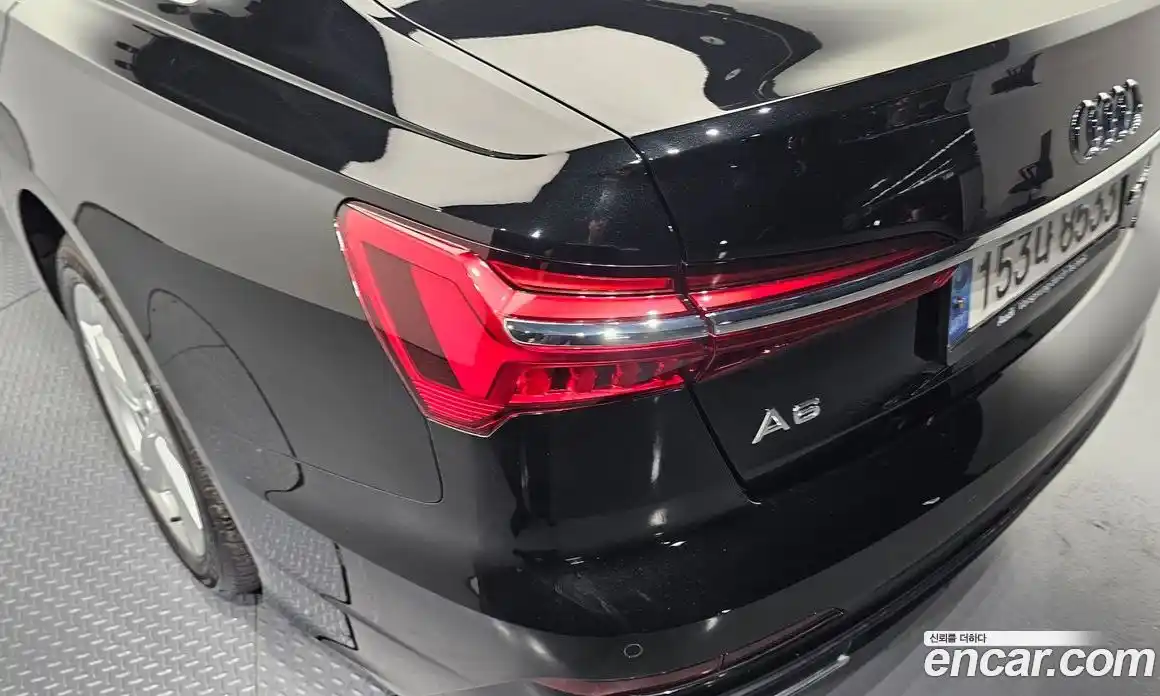 Audi A6 2021 2.0 автомат (гидро), фото 9