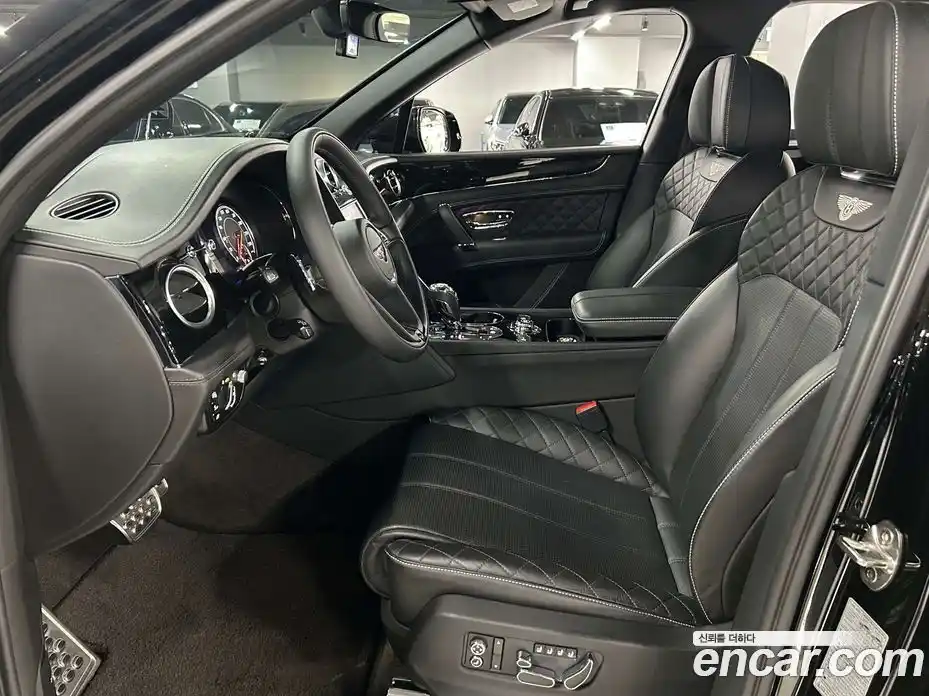 Bentley Bentayga 2020 3.0 гидро, фото 5
