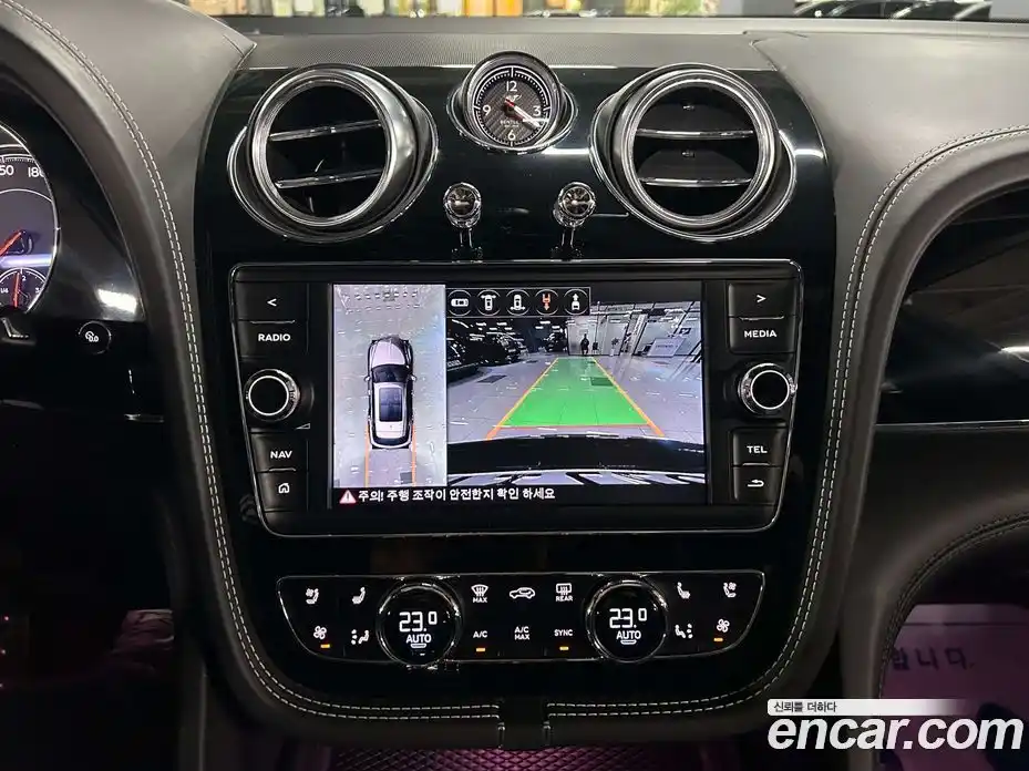 Bentley Bentayga 2020 3.0 гидро, фото 7
